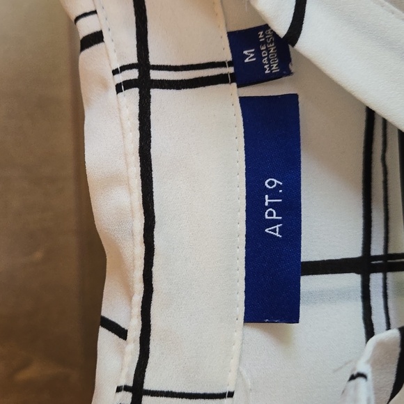 Chiffon top - Picture 3 of 3